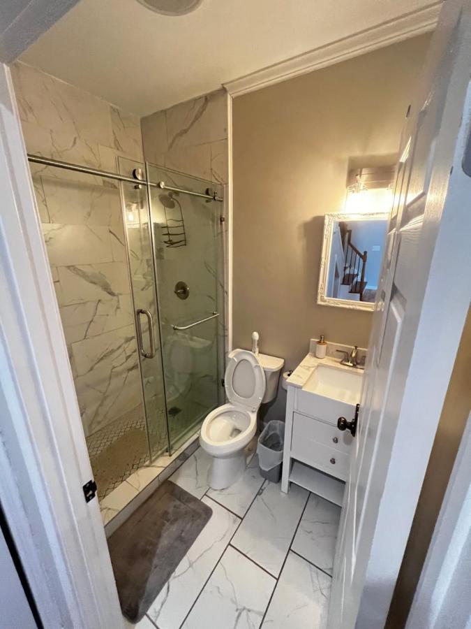 Atlanta Unit 2 Room 3 - Atlanta Bests Kept Secret Private Bedroom & Bathroom Екстер'єр фото